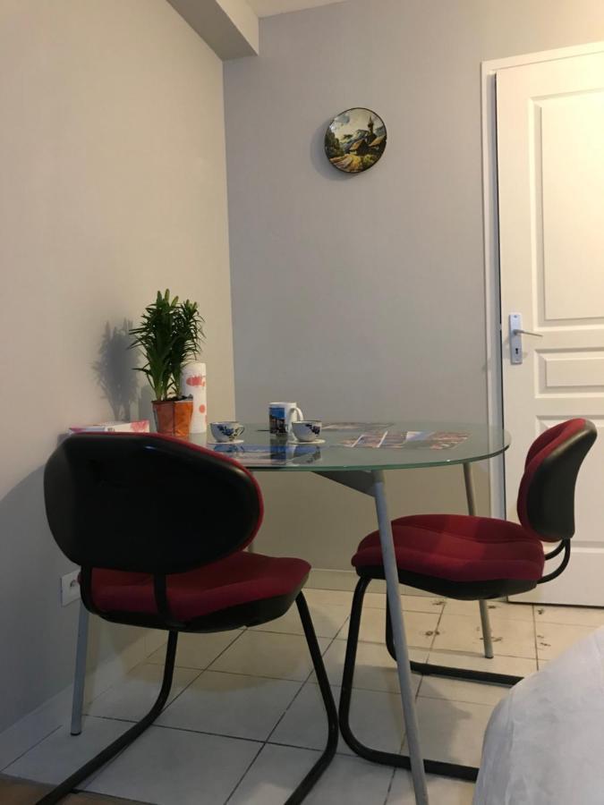 Chez Sophie - Part Die Лион Экстерьер фото